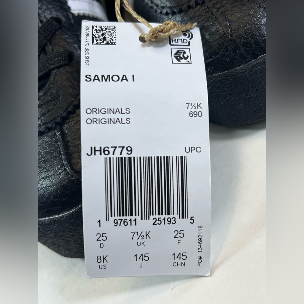 🆕Adidas Kids Samoa sneakers in Black & White – Size 8K New in Box + Extra Laces - Picture 14 of 15